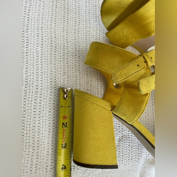 Unisa Yellow Sandals with Ankle Strap and Open-Toe Design - Picture 9 of 9